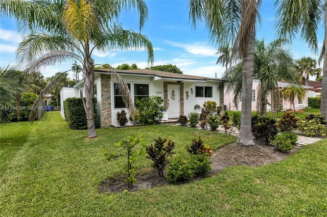 1539 Funston Street, Hollywood, FL 33020