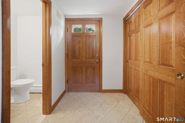 40 Eastview Drive, Windsor, CT 06095