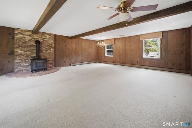 40 Eastview Drive, Windsor, CT 06095