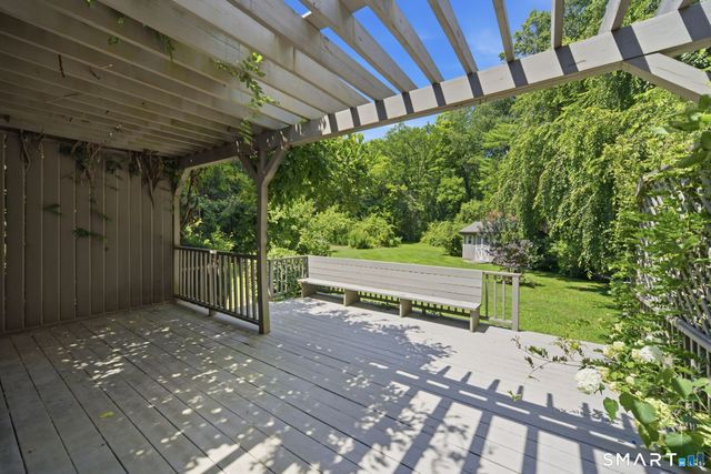 40 Eastview Drive, Windsor, CT 06095