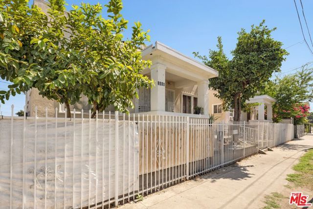 610 E 24th Street, Los Angeles, CA 90011
