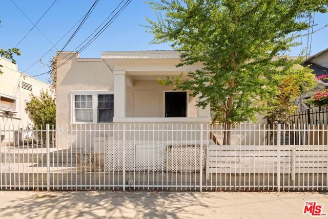 610 E 24th Street, Los Angeles, CA 90011