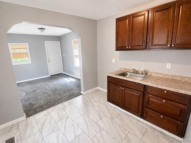 4396 Neff Avenue, Detroit, MI 48224
