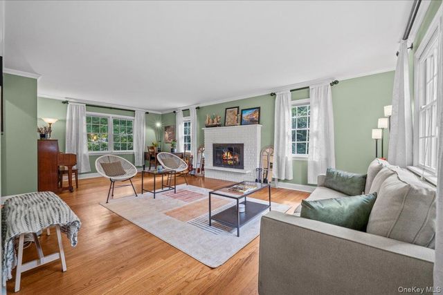 40 Branford Road, Hastings-on-hudson, NY 10706