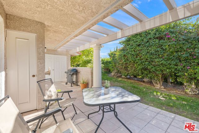 2001 E Camino Parocela K79, Palm Springs, CA 92264