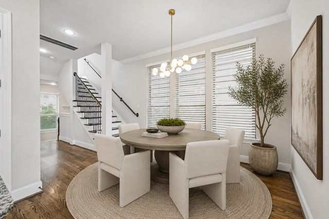 1704 Oak Leaf Pass Drive, Houston, TX 77055