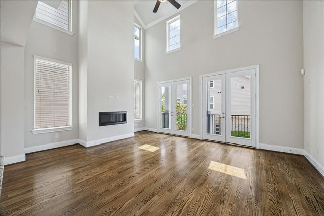 1704 Oak Leaf Pass Drive, Houston, TX 77055