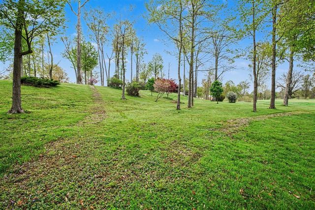 4862 Knoll Court, Watervliet, MI 49098