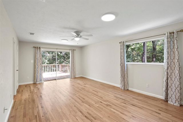 21 Horseshoe Drive, Highland Village, TX 75077