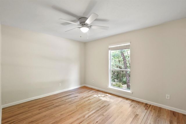 21 Horseshoe Drive, Highland Village, TX 75077