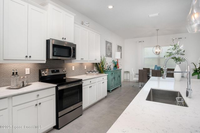 2568 Millennium Circle, Melbourne, FL 32940