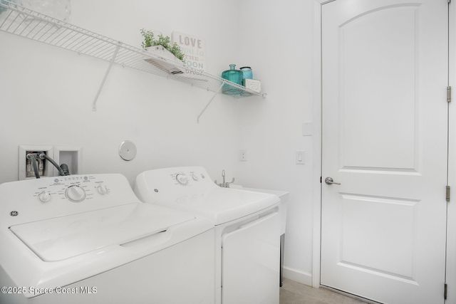 2568 Millennium Circle, Melbourne, FL 32940