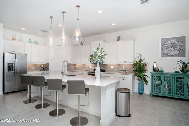 2568 Millennium Circle, Melbourne, FL 32940