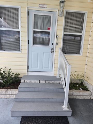 29 CONCORD LANE 11, Palm Harbor, FL 34684