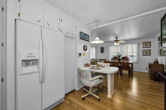 29 CONCORD LANE 11, Palm Harbor, FL 34684