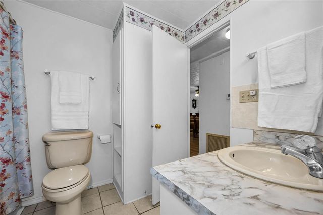 29 CONCORD LANE 11, Palm Harbor, FL 34684