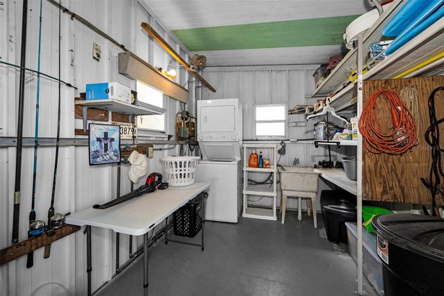 29 CONCORD LANE 11, Palm Harbor, FL 34684