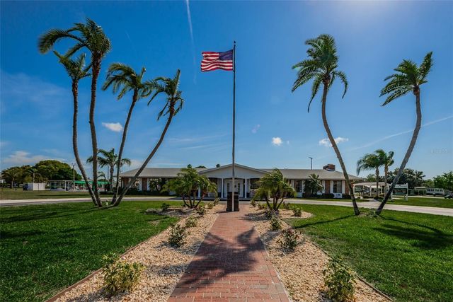 29 CONCORD LANE 11, Palm Harbor, FL 34684