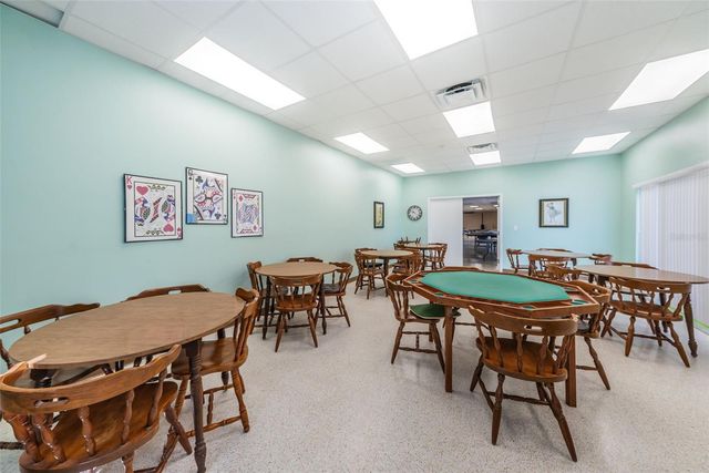 29 CONCORD LANE 11, Palm Harbor, FL 34684