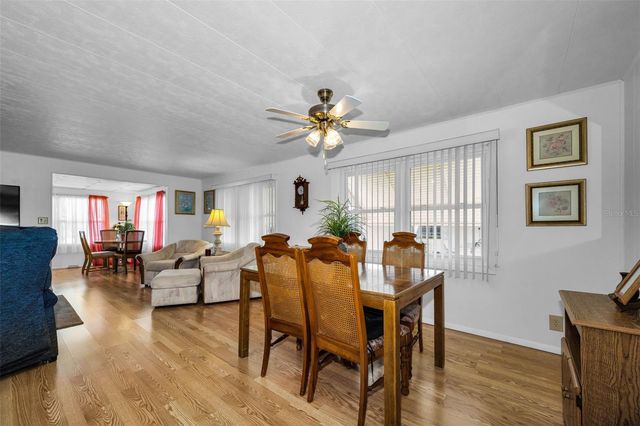 29 CONCORD LANE 11, Palm Harbor, FL 34684