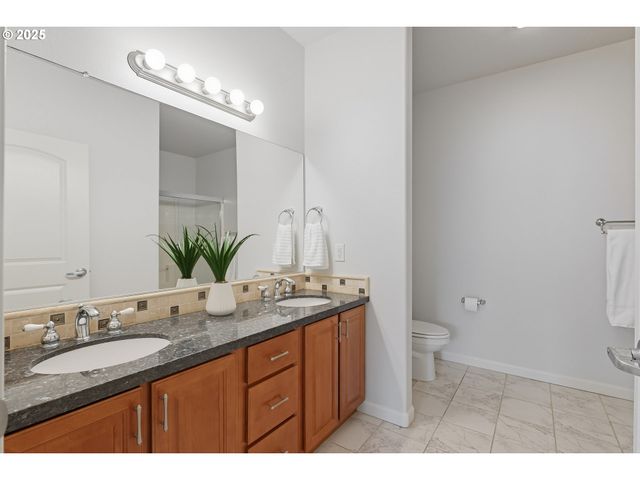 20508 Sw ROY ROGERS Rd 324, Sherwood, OR 97140