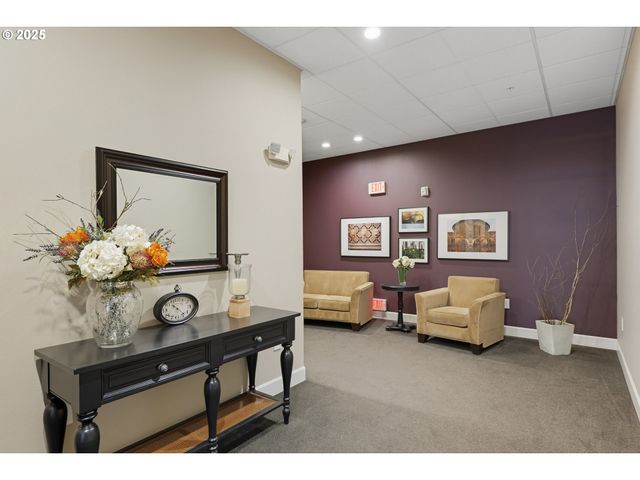 20508 Sw ROY ROGERS Rd 324, Sherwood, OR 97140