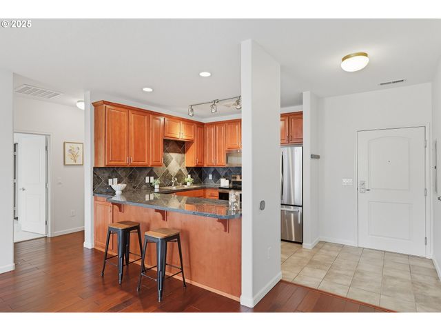 20508 Sw ROY ROGERS Rd 324, Sherwood, OR 97140