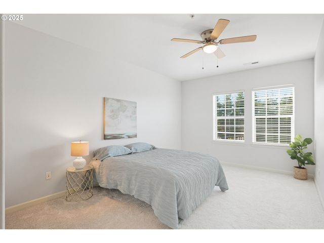 20508 Sw ROY ROGERS Rd 324, Sherwood, OR 97140