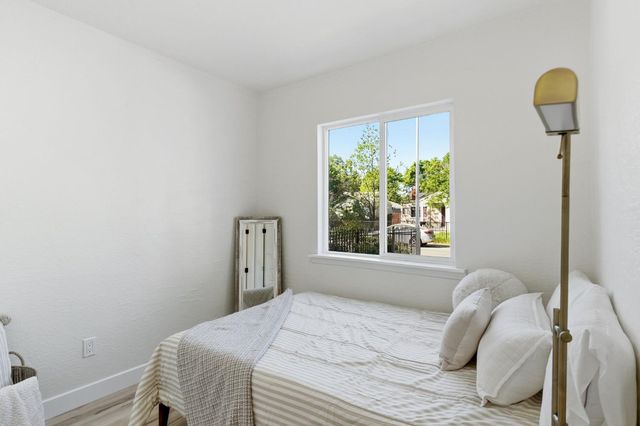 3700 24th Ave, Sacramento, CA 95820