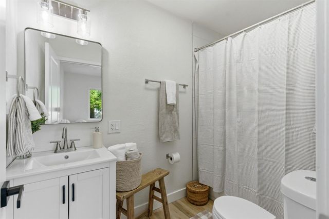 3700 24th Ave, Sacramento, CA 95820