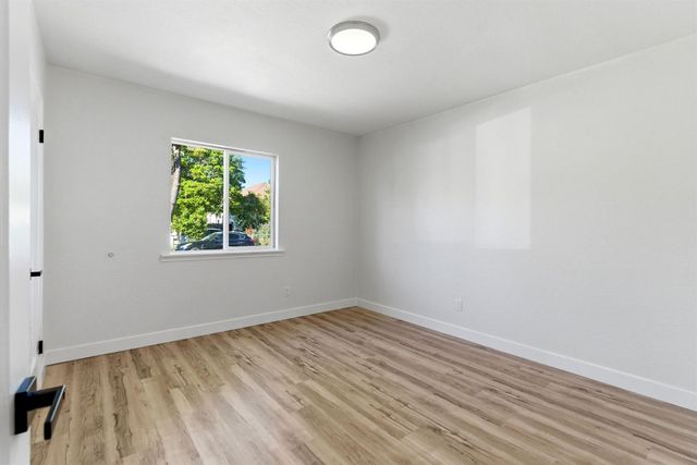 3700 24th Ave, Sacramento, CA 95820