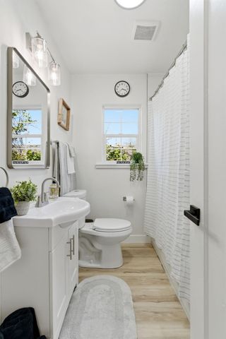 3700 24th Ave, Sacramento, CA 95820