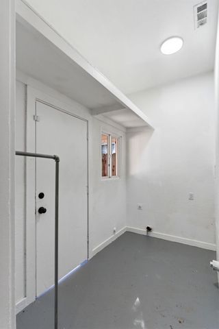 3700 24th Ave, Sacramento, CA 95820