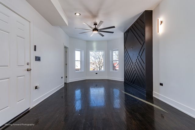 4941 W Iowa Street, Chicago, IL 60651