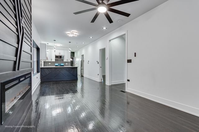 4941 W Iowa Street, Chicago, IL 60651