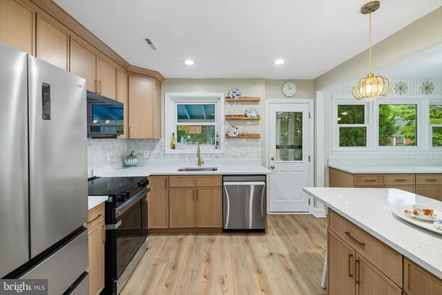 8802 2ND AVE, Silver Spring, MD 20910