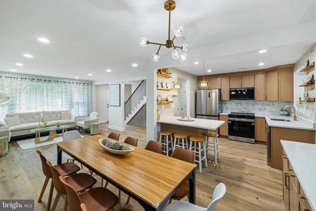 8802 2ND AVE, Silver Spring, MD 20910