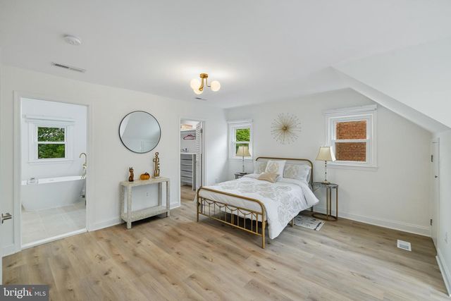 8802 2ND AVE, Silver Spring, MD 20910