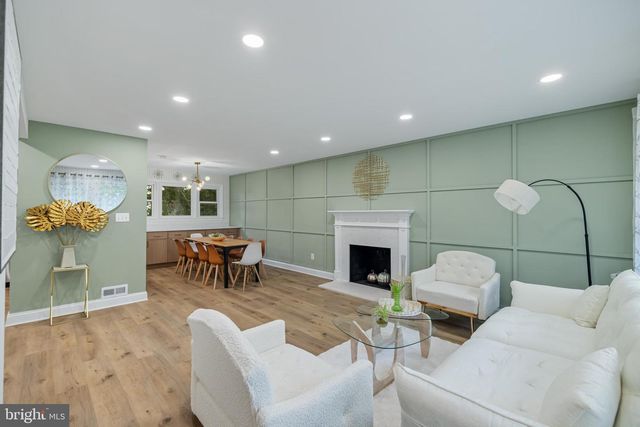 8802 2ND AVE, Silver Spring, MD 20910