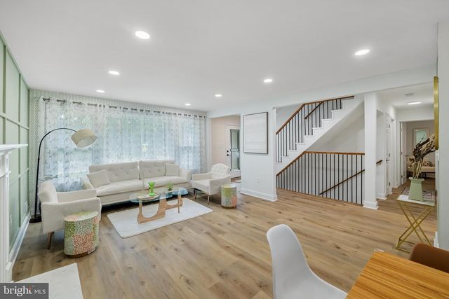 8802 2ND AVE, Silver Spring, MD 20910