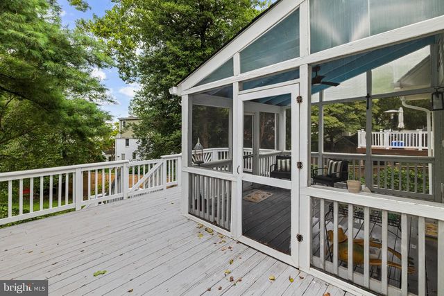 8802 2ND AVE, Silver Spring, MD 20910