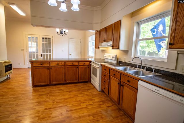 1220 Summer Street, Newberry, SC 29108