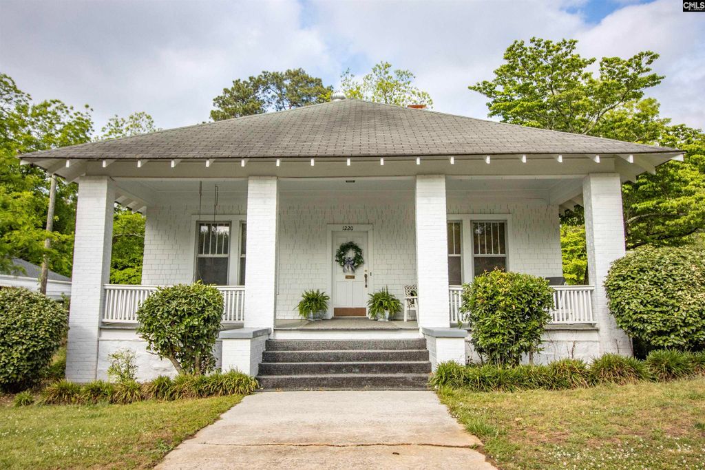 1220 Summer Street, Newberry, SC 29108