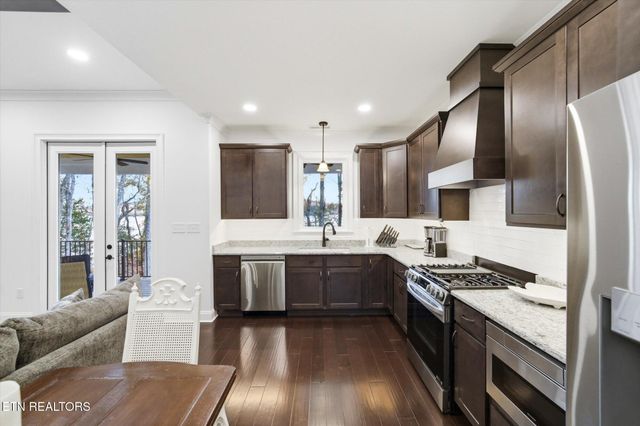 243 E Shore Drive, Rockwood, TN 37854