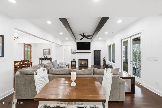 243 E Shore Drive, Rockwood, TN 37854