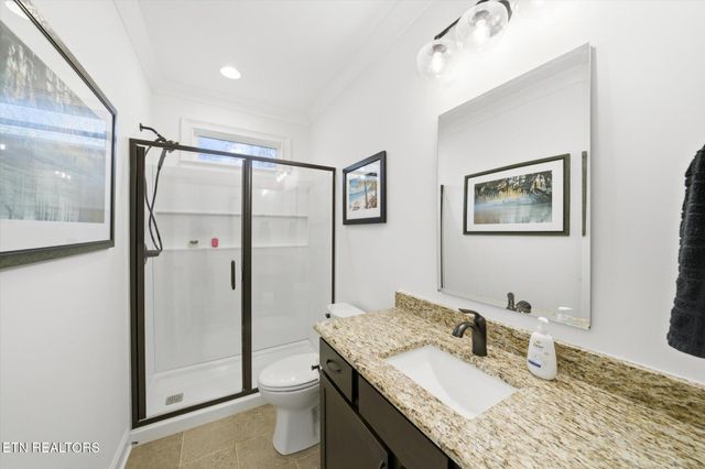 243 E Shore Drive, Rockwood, TN 37854