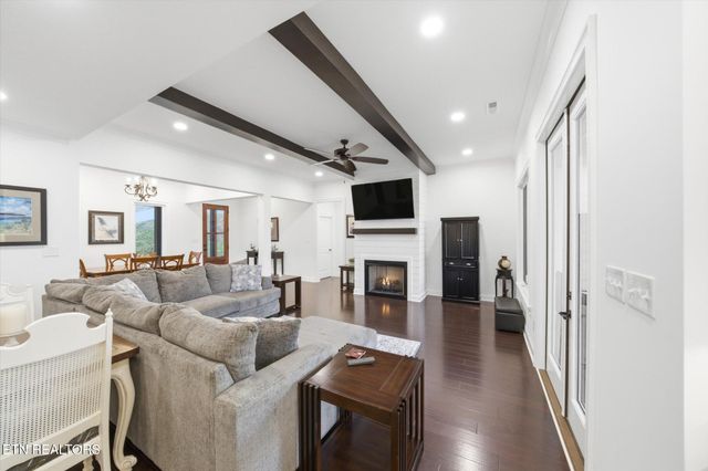 243 E Shore Drive, Rockwood, TN 37854