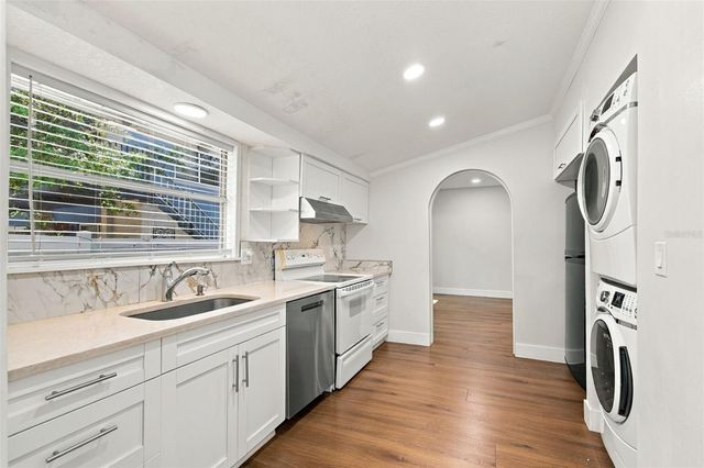 524 3RD STREET N A, St Petersburg, FL 33701