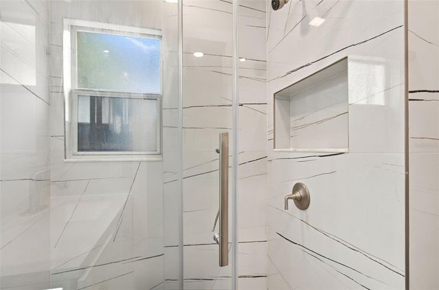 524 3RD STREET N A, St Petersburg, FL 33701