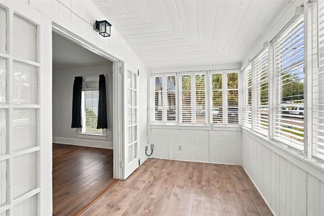 524 3RD STREET N A, St Petersburg, FL 33701